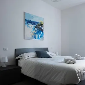 Private Room: The Port Scirocco Appartamento